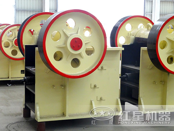 �ʽ�����